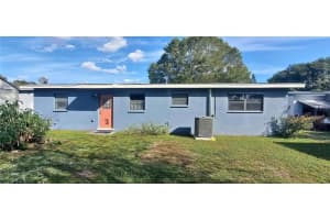 308 SE 8TH DRIVE, Okeechobee, FL 34974 Sold 02/20/25