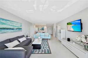 20379 W Country Club Dr 436, Aventura, FL 33180 Sold 07/10/24