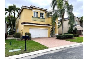 15652 SW 16th St, Pembroke Pines, FL 33027, Sold 07/02/24