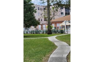 2821 Somerset Dr APT 106, Lauderdale Lakes, FL 33311, Sold 11/20/24