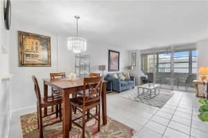 2900 NW 48th Ter 410, Lauderdale Lakes, FL 33313 Sold 09/06/24