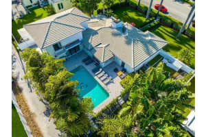 1242 Tyler St, Hollywood, FL 33019 Sold 12/17/24