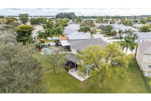 9729 N Grand Duke Cir, Tamarac, FL 33321 Sold 04/10/24