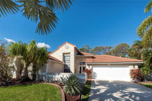 14 Dogwood Cir, Boynton Beach, FL 33436 Sold 08/15/24