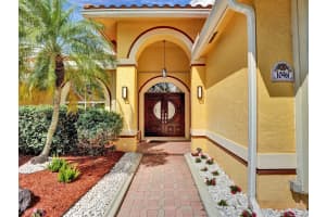10961 NW 5th Ct, Plantation, FL 33324 Sold 07/31/24