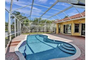 10961 NW 5th Ct, Plantation, FL 33324 Sold 07/31/24