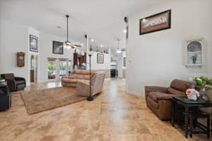 5364 Pine Cir, Coral Springs, FL 33067 Sold 05/14/24