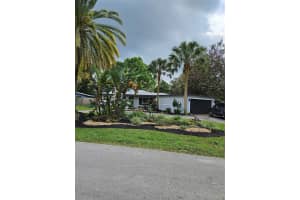 4330 SW 7th St, Plantation, FL 33317, Sold 04/05/24