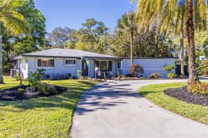 4330 SW 7th St, Plantation, FL 33317, Sold 04/05/24