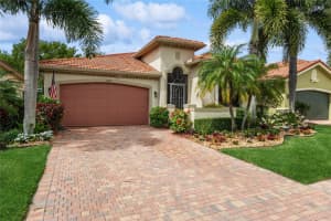 9696 Isles Cay Dr, Delray Beach, FL 33446 Sold 05/30/24