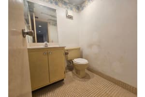 3301 NW 47th Ter 408, Lauderdale Lakes, FL 33319 Sold 04/29/24