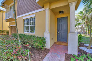 1350 SW 4th Ct, Fort Lauderdale, FL 33312 Sold 04/12/24