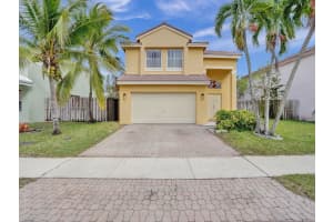 3368 Seabreeze Ln, Margate, FL 33063 Sold 05/15/24