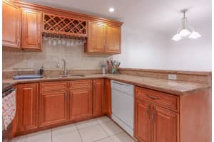 58 N Canterbury Ln 58, Tamarac, FL 33319 Sold 10/18/24