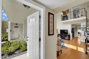 5555 N Ocean Blvd 72, Lauderdale By The Sea, FL 33308 Sold 09/16/24