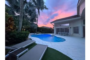 750 Bayside Ln, Weston, FL 33326 Sold 05/09/24