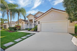 750 Bayside Ln, Weston, FL 33326 Sold 05/09/24