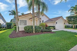 750 Bayside Ln, Weston, FL 33326 Sold 05/09/24
