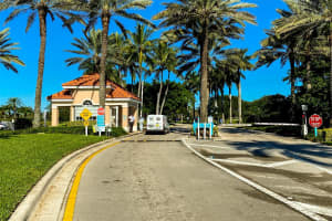 2795 James River Rd, West Palm Beach, FL 33411 Sold 05/06/24
