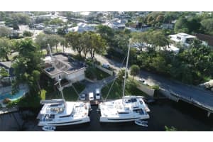 1401 SE 9th St, Fort Lauderdale, FL 33316 - MLS#F10425282