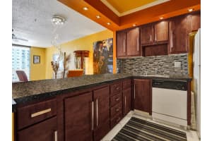 1825 S Ocean Dr 613, Hallandale Beach, FL 33009 Sold 04/19/24