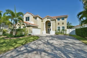 16271 SW 36th St, Miramar, FL 33027 Sold 06/07/24