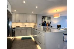 1800 N Andrews Ave 6H, Fort Lauderdale, FL 33311 Sold 03/27/24