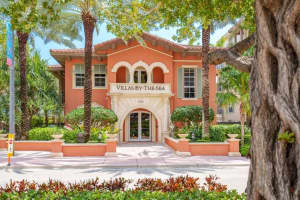 4445 El Mar Dr 2211, Lauderdale By The Sea, FL 33308 Sold 04/16/24