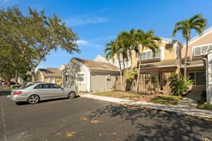 1385 NW 122nd Ter 1385, Pembroke Pines, FL 33026 Sold 05/02/24