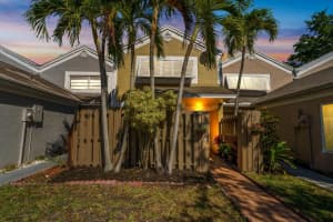 1385 NW 122nd Ter 1385, Pembroke Pines, FL 33026 Sold 05/02/24