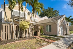 1385 NW 122nd Ter 1385, Pembroke Pines, FL 33026 Sold 05/02/24
