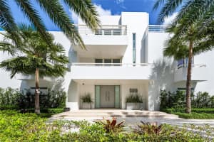 500 Isle Of Capri Drive, Fort Lauderdale, FL 33301 - MLS#F10425455