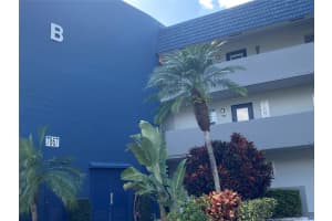 7867 Golf Cir Dr APT 208, Margate, FL 33063, Sold 04/26/24