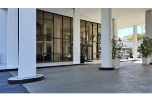 336 N Birch Rd 5H, Fort Lauderdale, FL 33304 Sold 04/10/24