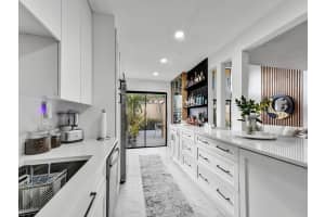 630 NW 214th St Suite 103, Miami, FL 33169, Sold 04/25/24