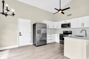 9123 Carma Dr, Boynton Beach, FL 33472 Sold 04/03/24