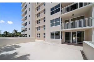 5200 N Ocean Blvd 212, Lauderdale By The Sea, FL 33308 Sold 07/26/24