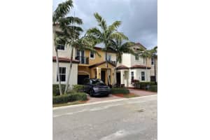 6944 Long Pine Cir 6944, Coconut Creek, FL 33073 Sold 08/26/24