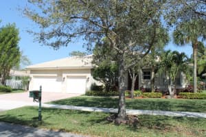 12731 Countryside Ter, Cooper City, FL 33330 Sold 04/26/24