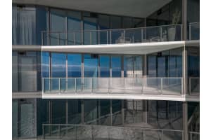 15701 Collins Ave 4103, Sunny Isles Beach, FL 33160 Sold 04/18/24