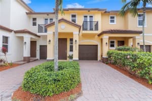 6959 Long Pine Cir 6959, Coconut Creek, FL 33073 Sold 04/11/24
