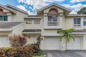 2150 Discovery Cir 2150, Deerfield Beach, FL 33442 Sold 10/16/24