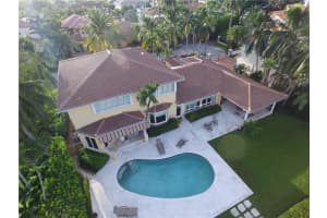 703 Royal Plaza Dr, Fort Lauderdale, FL 33301 Sold 10/30/24