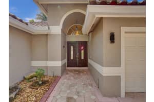 11042 Topeka Pl, Cooper City, FL 33026 Sold 04/22/24