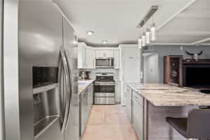 352 Saxony Trail, Delray Beach, FL 33446 - MLS#F10426025