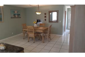 301 Cambridge Rd 307, Hollywood, FL 33024 Sold 04/12/24