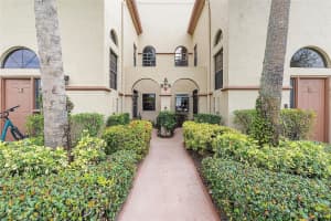5243 Europa Dr b, Boynton Beach, FL 33437, Sold 07/31/24