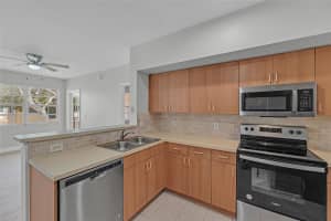 2401 E Belmont Ln 2401, North Lauderdale, FL 33068 Sold 04/19/24