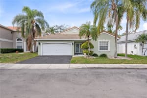 1023 NW 125th Ter, Sunrise, FL 33323 Sold 05/14/24