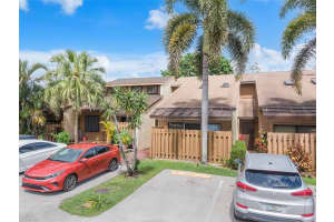 4168 S Pine Island Rd, Davie, FL 33328 Sold 05/30/24